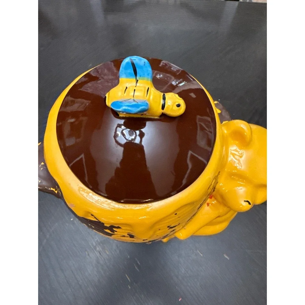 Vintage Disney Winnie the Pooh Hunny Pot Ceramic Cookie Jar Bee Lid 8.5 Inch